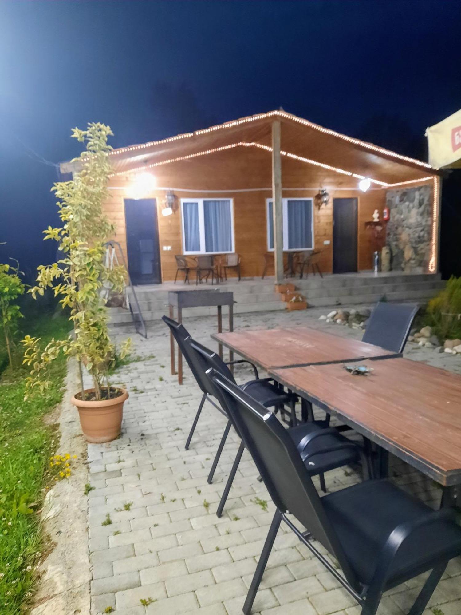 Family Hotel Maia - Cемейная Гостиница Майя Dashbashi 외부 사진